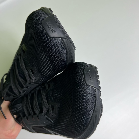 Nike quest 6 running shoes size 9.5 new - Picture 5 of 7